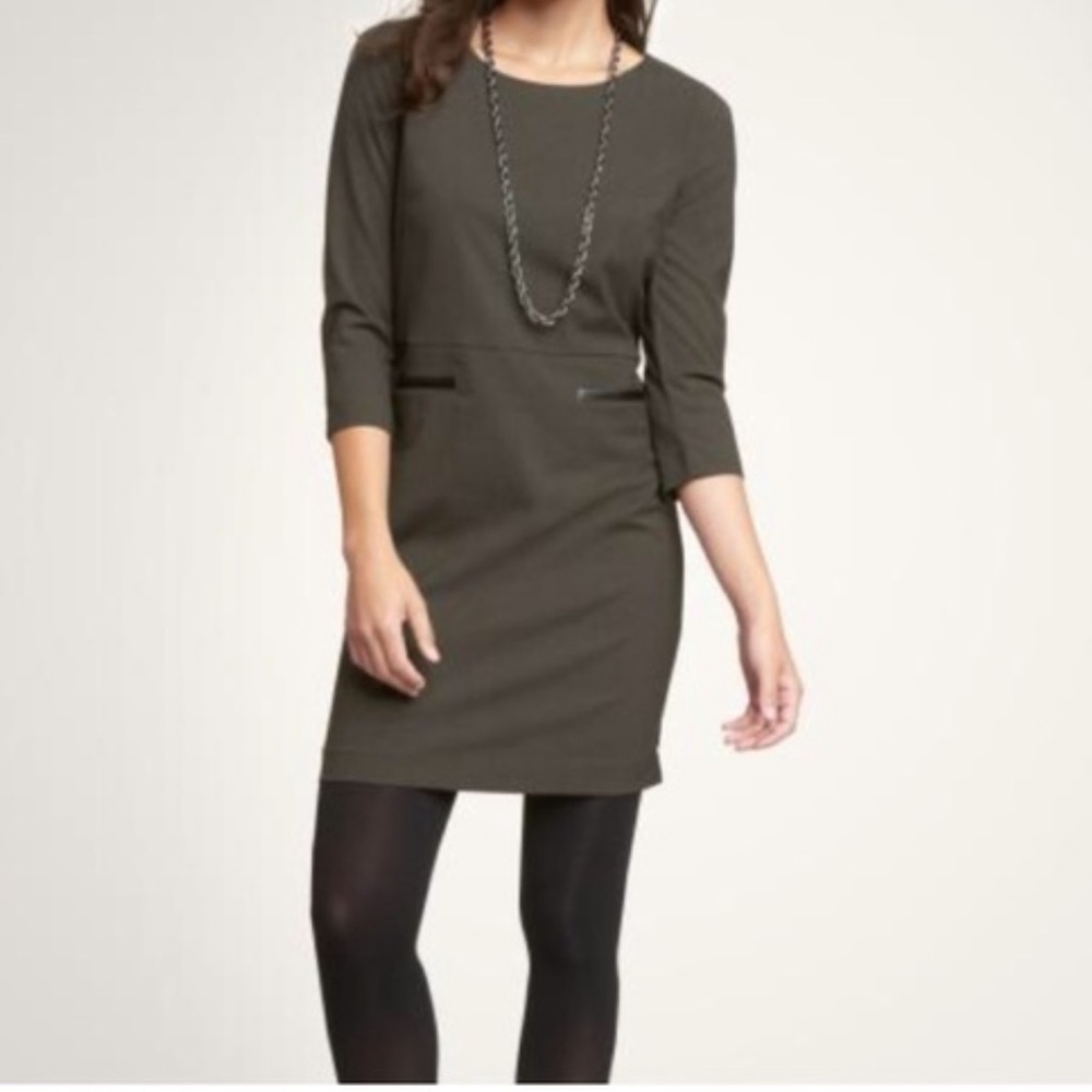 Gap•Gray Dress•Casual•Career•Size 6•3/4 length sleeves•Leather trim pockets•VG